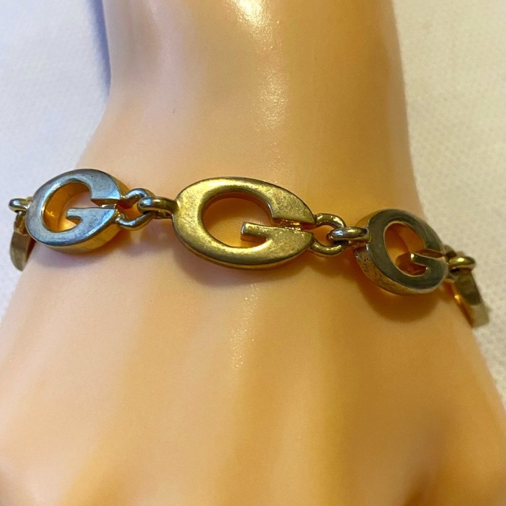 Guess Logo Links Bracelet Gold